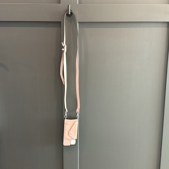 Bandolier IPhone 11 pro max case in pink/mauve BRAND NEW - Picture 6 of 6